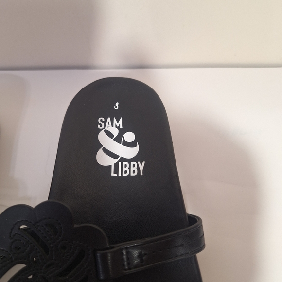 Sam & Libby Alexandra Black Thong Sandal Medallion 8 - Picture 3 of 6